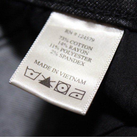 Maverick The Collection Women’s Black Jeans Ripped 7/W28 Trendy - Picture 4 of 4